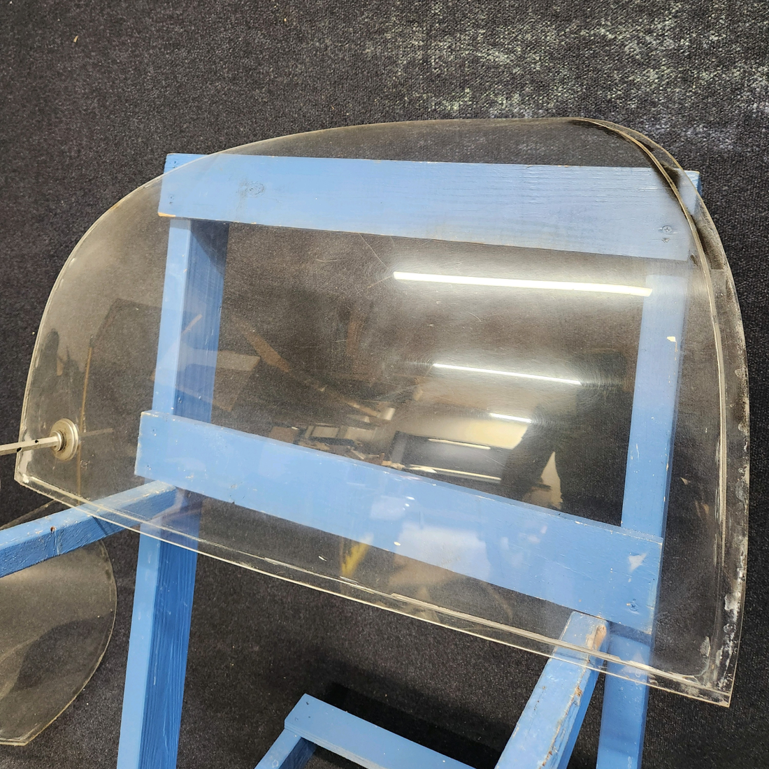 Used aircraft parts for sale, 63070-016 LH /63070-015 RH PIPER PA28-140 PA28-140 WINDSHIELDS SET.LH AND RH