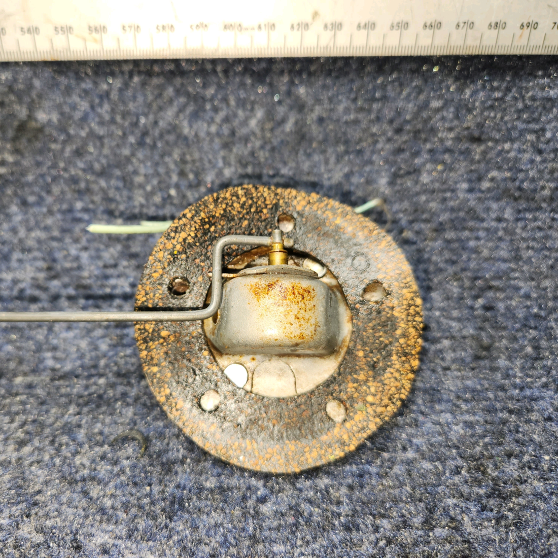 Used aircraft parts for sale, 20966-000 PIPER PA-24-250 fuel Tank Sender - Inboard Tank