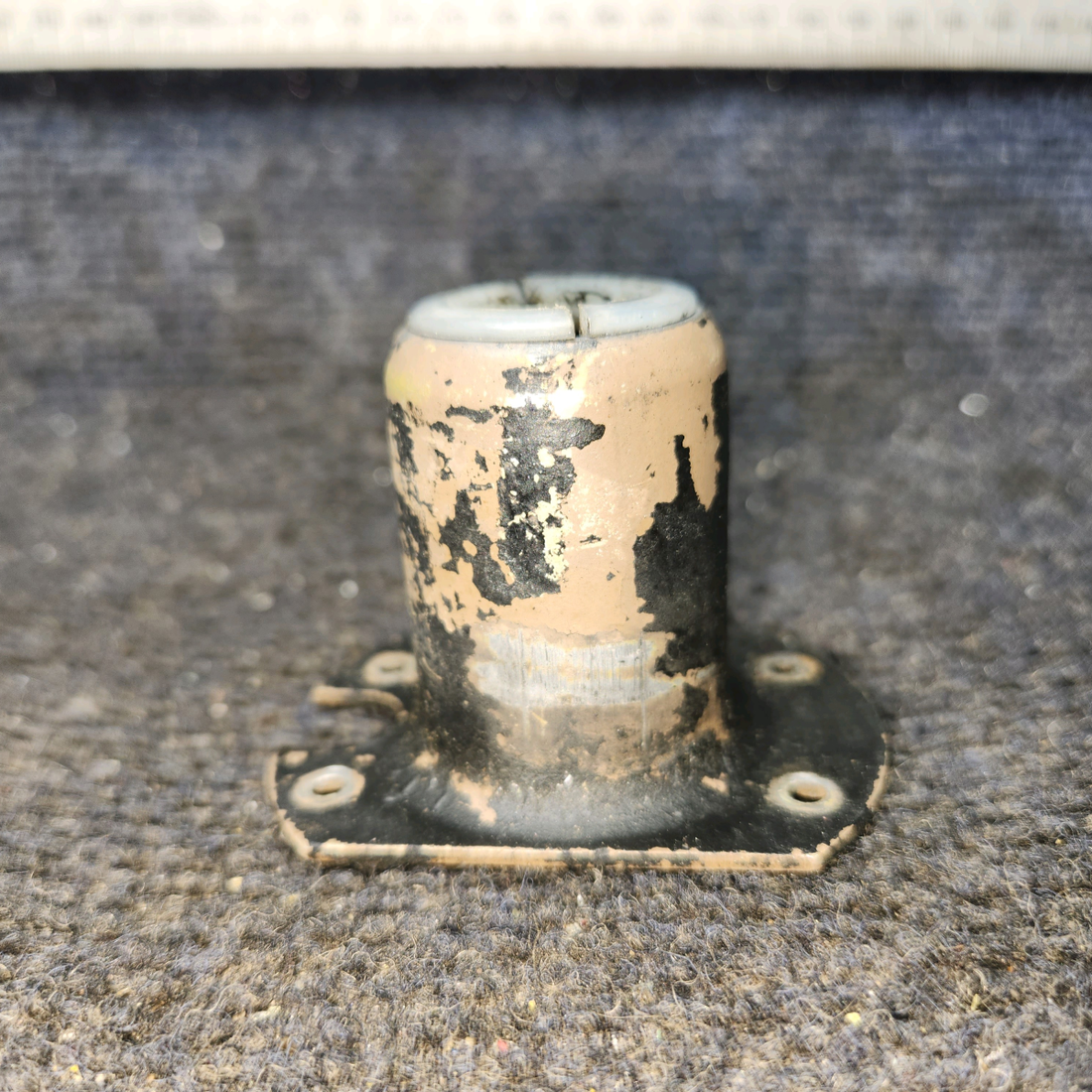 Used aircraft parts for sale, 0513311-2 Cessna 172E Control Tube Support Assembly RH