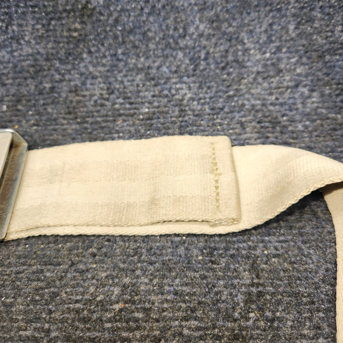 Used aircraft parts for sale, BE-2006 Beechcraft A24R Seatbelt Beige SEE PHOTOS FOR DETAILS