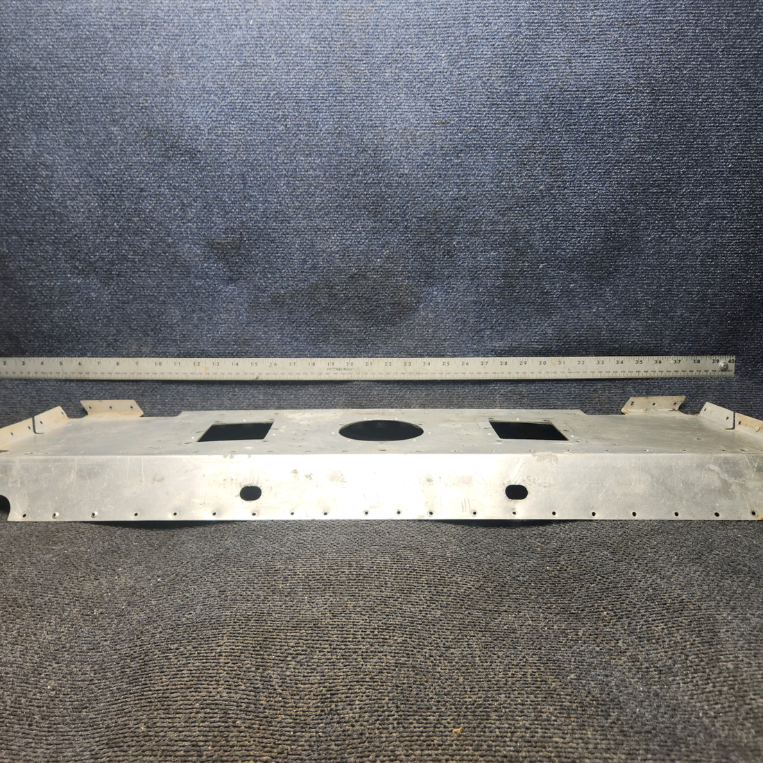 Used aircraft parts for sale, 0411955-5 cessna 150G Landing Gear Floorboard assembly