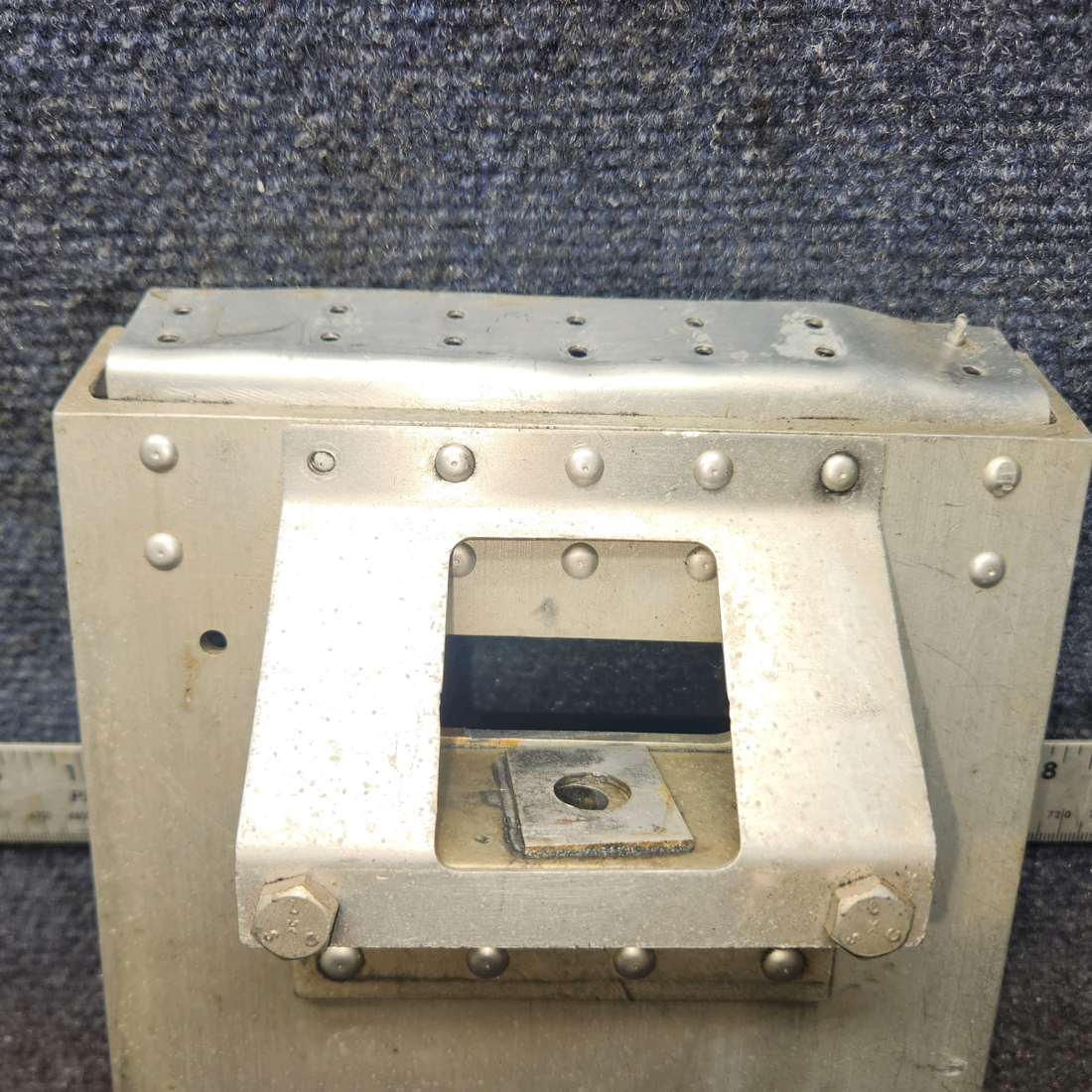 Used aircraft parts for sale, 0441172-1 cessna 150G Landing Gear Bulkhead Inboard Assembly – RH