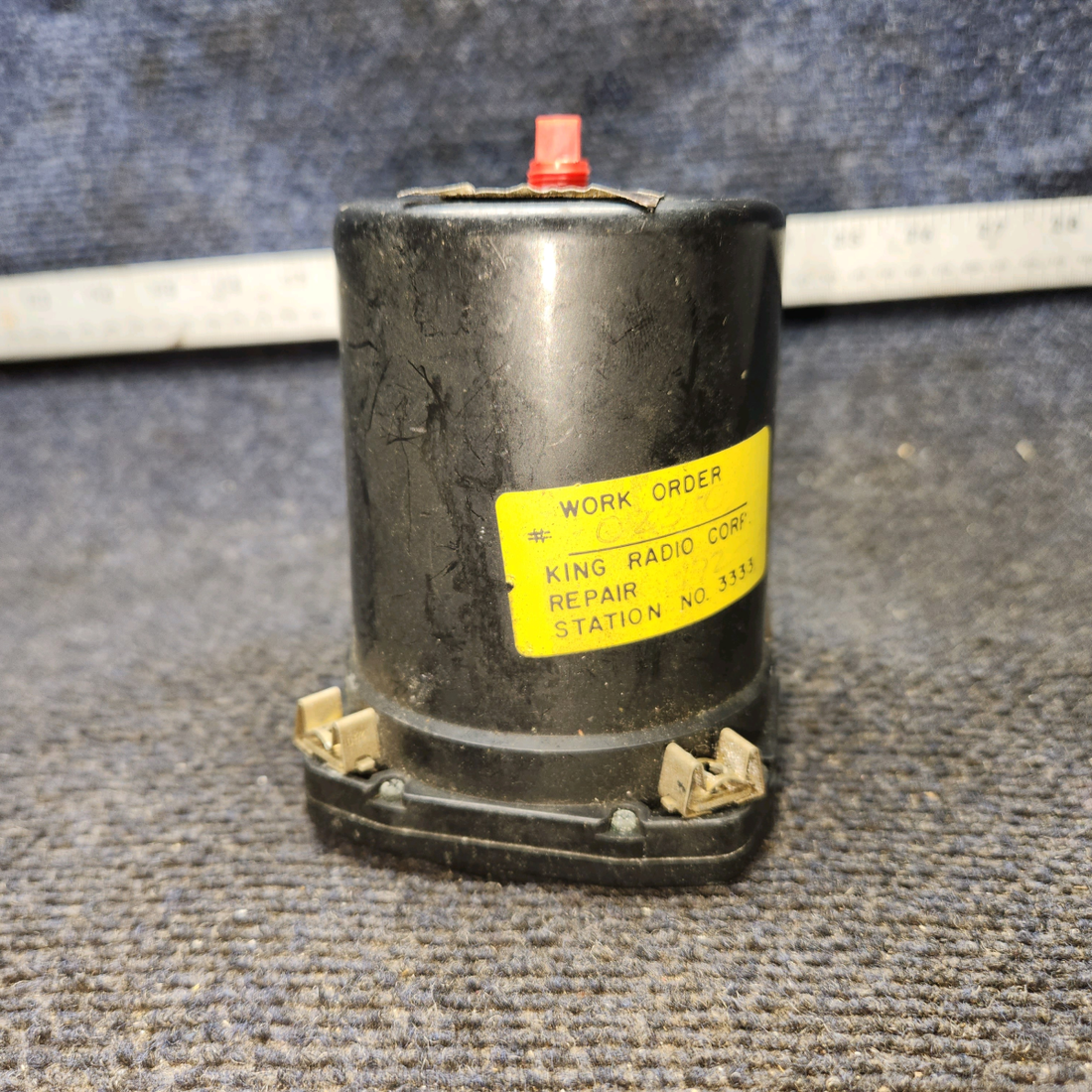 Used aircraft parts for sale, C661080-0101 United Instruments Cessna 172 Vertical Speed Indicator