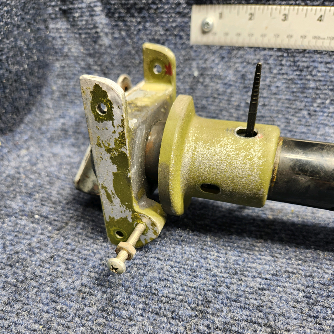 Used aircraft parts for sale, 62705-000 PIPER PA28-161 Warrior III FLAP TORQUE TUBE WITH LH, RH FITTINGS AND TUBE ENDS