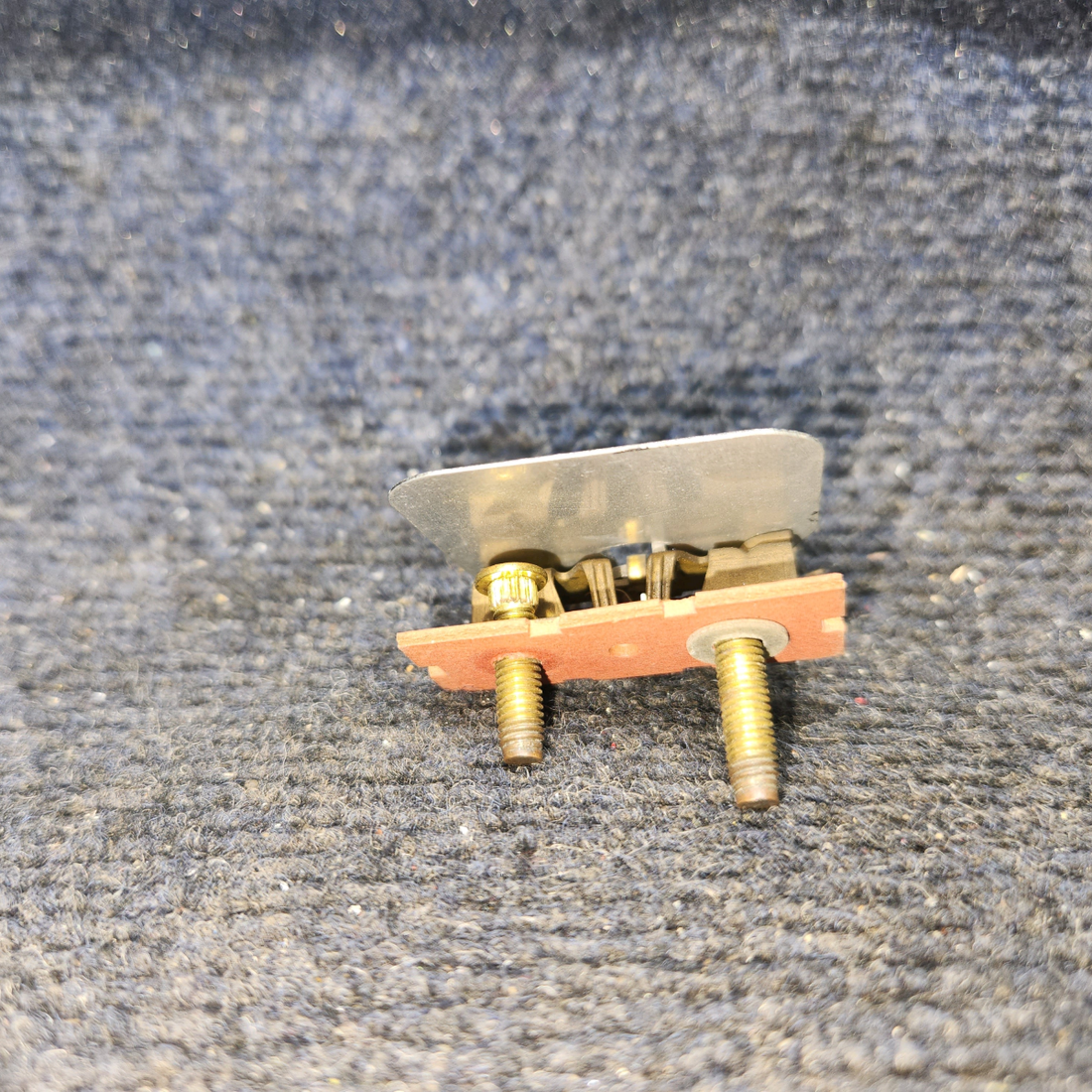 Used aircraft parts for sale, 1501695 Beechcraft C35 Amperes Indicator