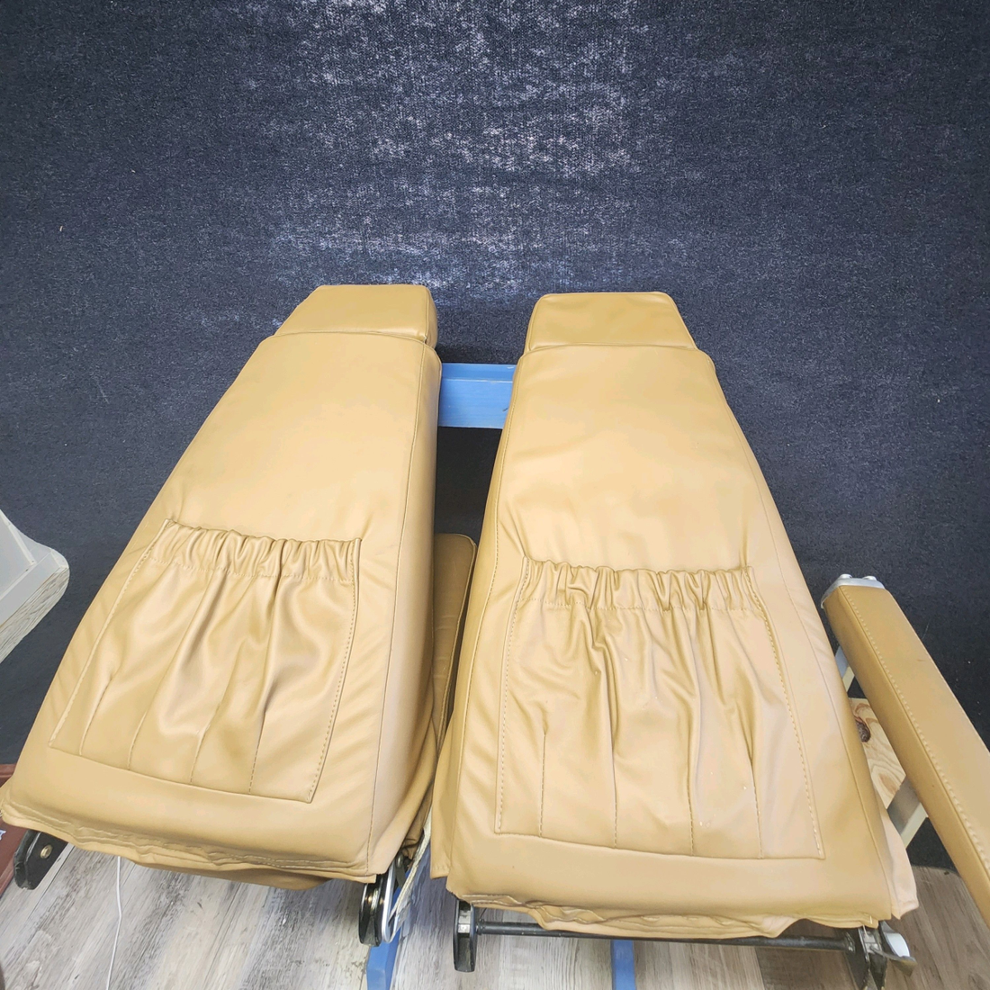 Used aircraft parts for sale, 33-530024 / 33-530041 Beechcraft F33A F33A LEATHER FOUR SEAT AND CARPET "SEE PHOTOS FOR DETAILS":