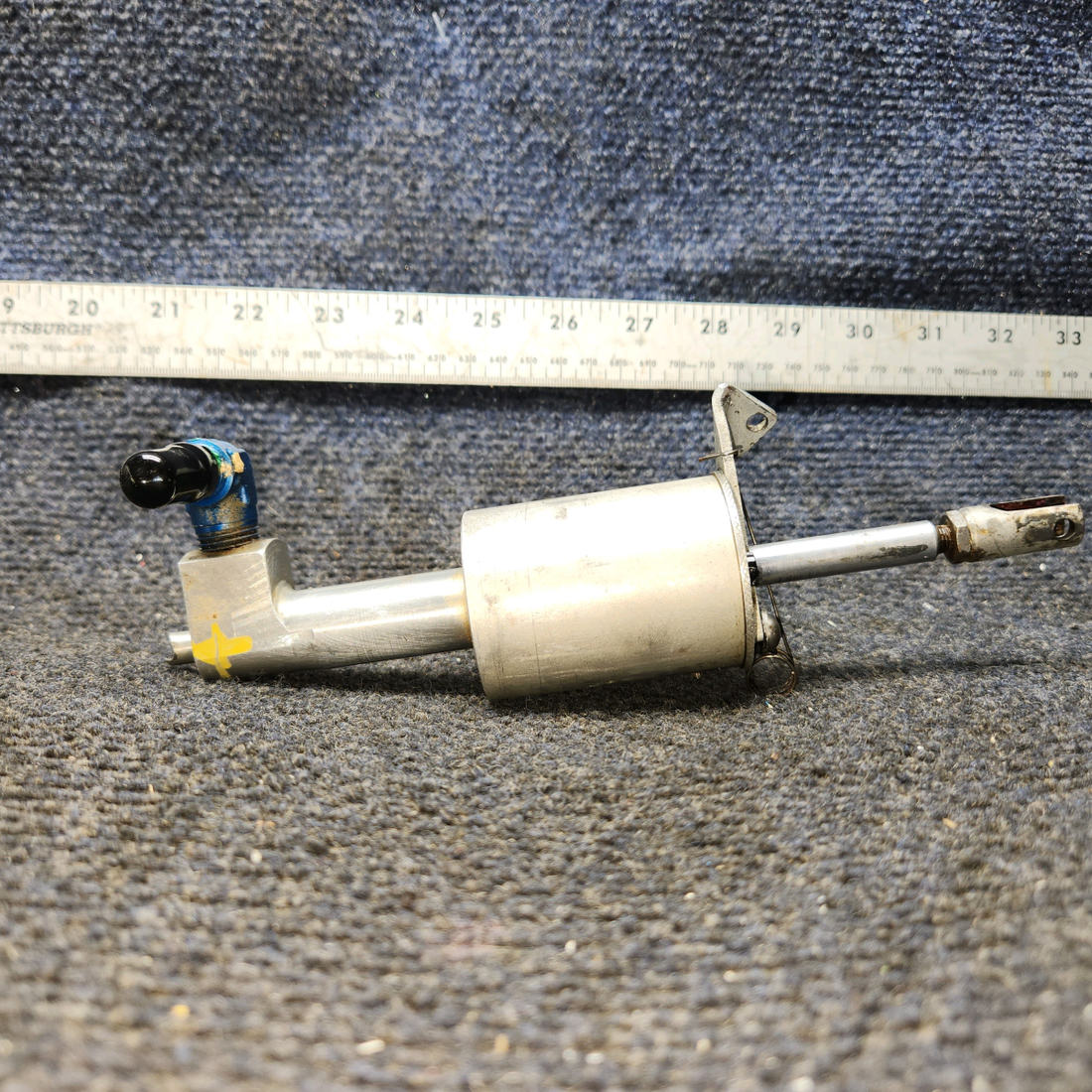 Used aircraft parts for sale, 0541138-13 Cessna 172 Brake Cylinder Assembly - LH