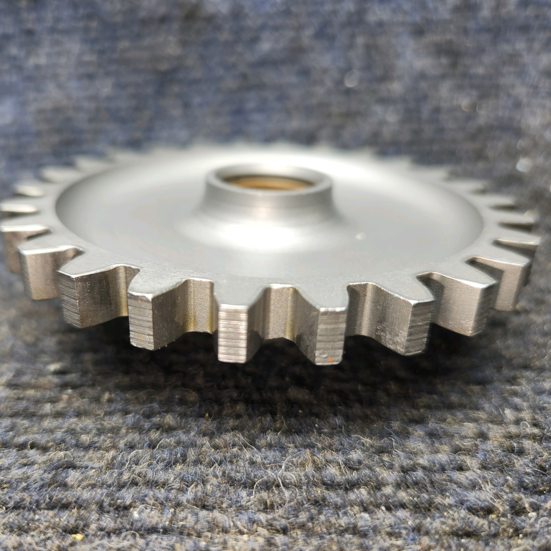 Used aircraft parts for sale, 74996 Lycoming O-320 Piper PA28-140 Crankshaft Idler