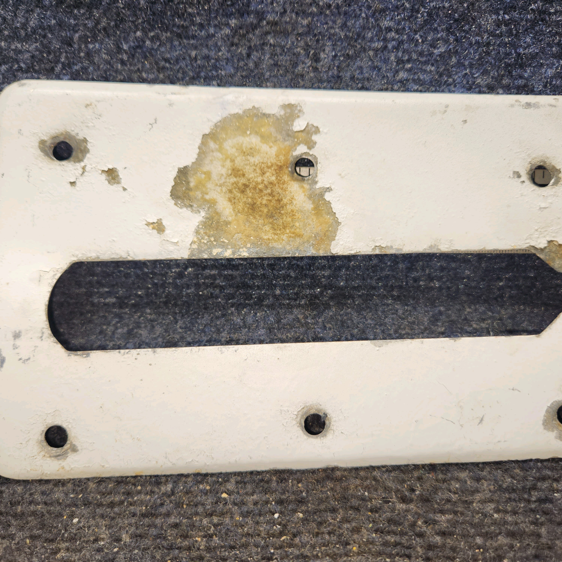 Used aircraft parts for sale, 0511071-4 Cessna 172F Plate Landing Gear Fillet - RH (Corrosion)