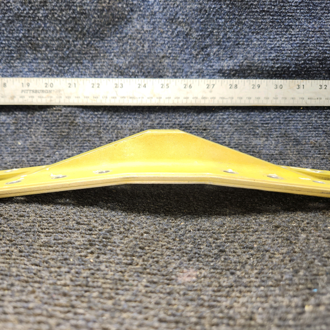 Used aircraft parts for sale, 169-110017-1 Beechcraft C23 SUNDOWNER Lower Splice Plate Fitting