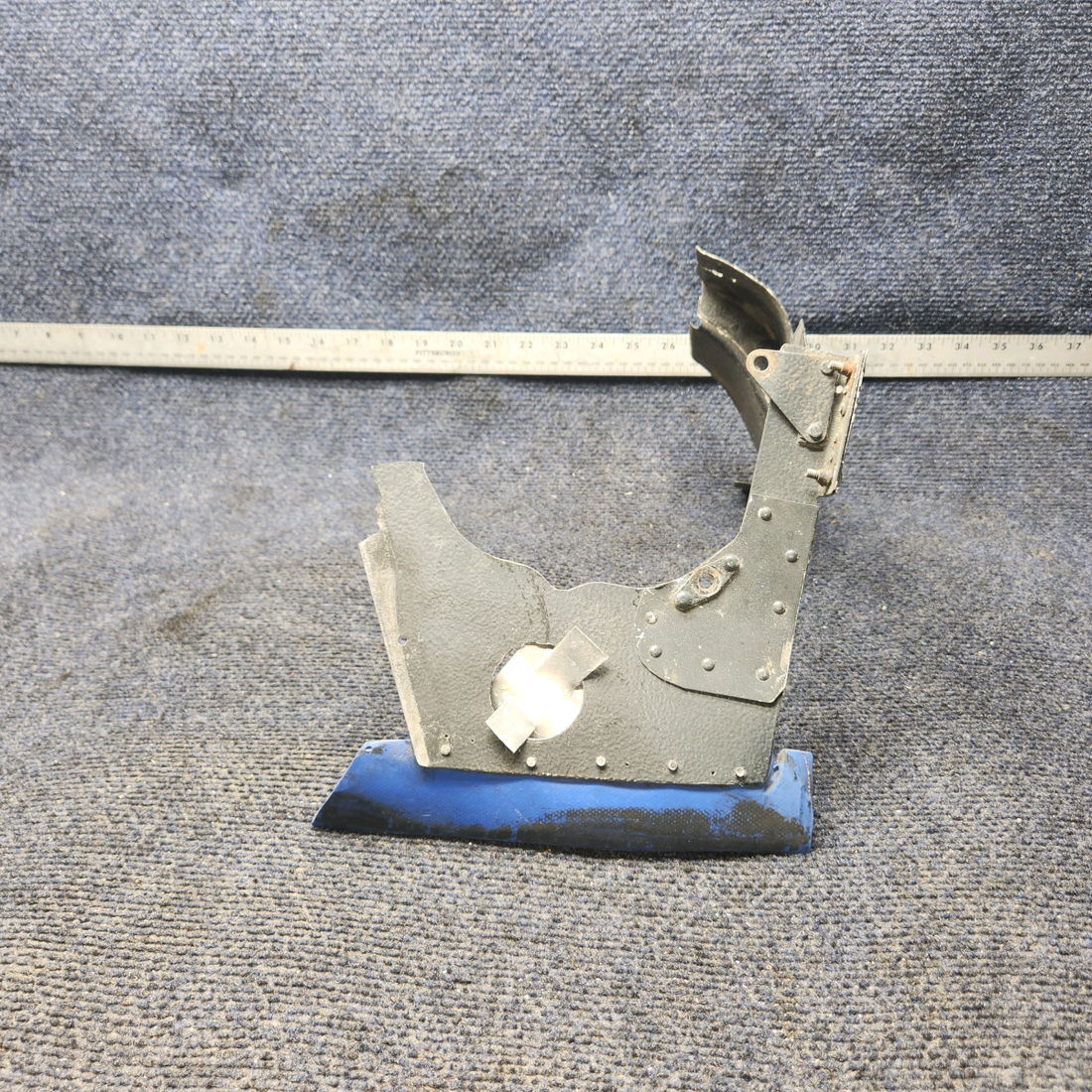 Used aircraft parts for sale, 2455044-1 Cessna 172RG FRONT LEFT BAFFLE ASSY
