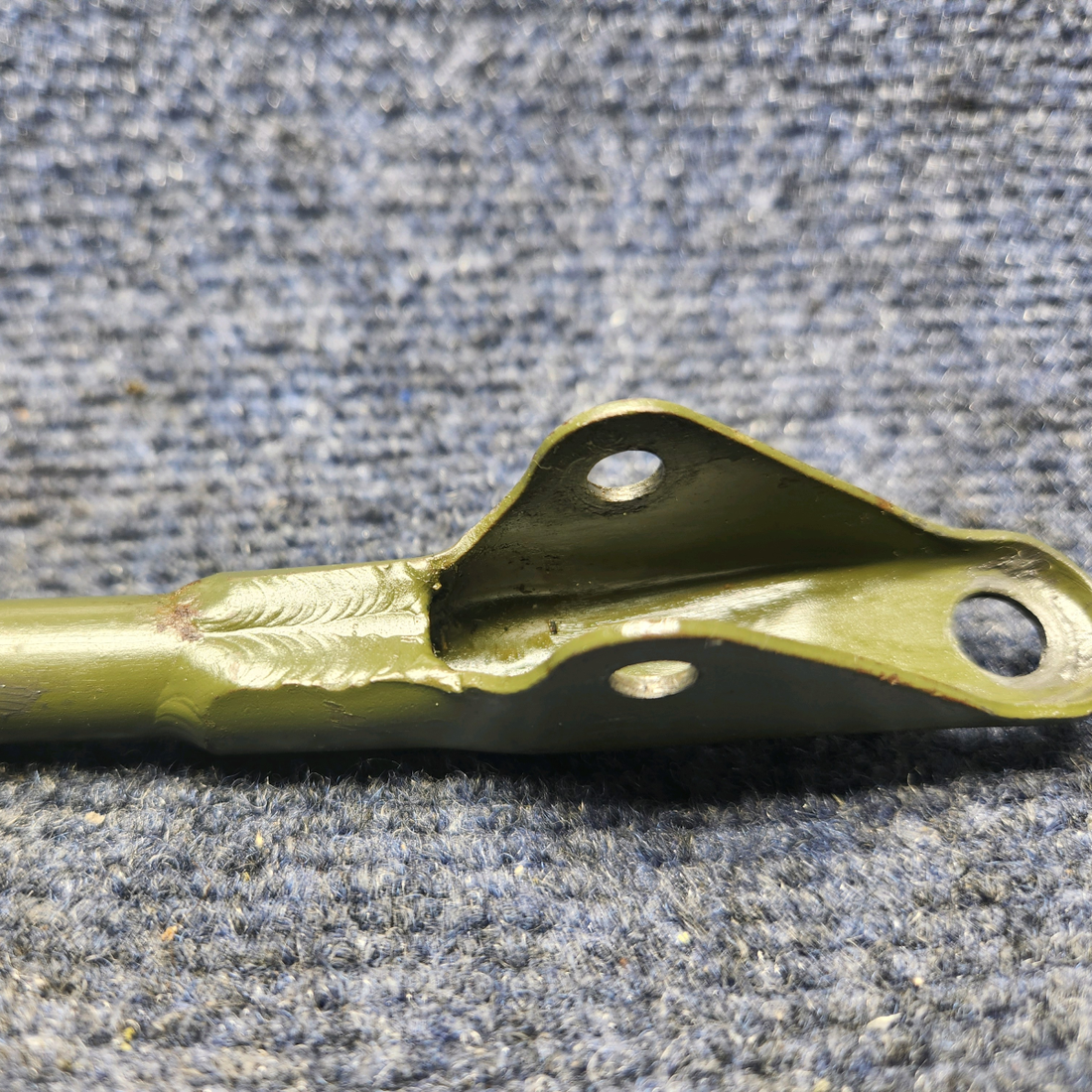 Used aircraft parts for sale, 45-815003-1 Beechcraft F33A LANDING GEAR DOOR ACTUATOR ASSEMBLYRH