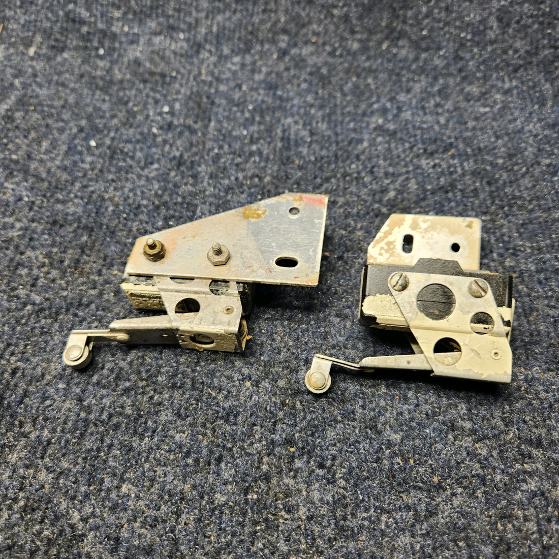 Used aircraft parts for sale, AN3169-1 BEECHCRAFT F35 TRAVEL  LIMIT SWITCH W/ARM" PRICE PER EACH"