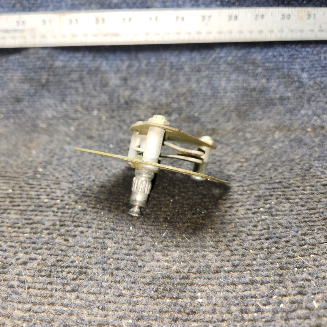 Used aircraft parts for sale, 1217046-5 cessna 172N Plate Assembly