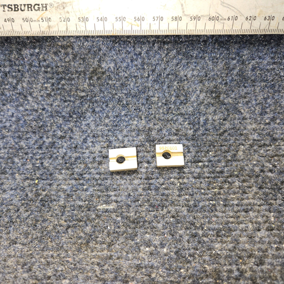 Used aircraft parts for sale, 9520101 Goodyear Cessna 120, 140, 140A • 170 series disc-drive key Set of 2