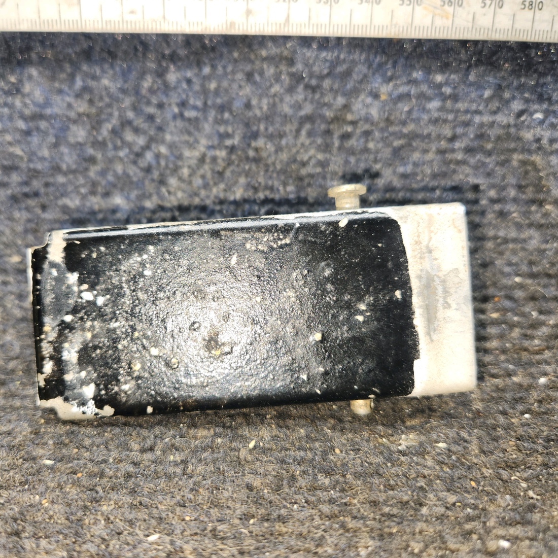 Used aircraft parts for sale, 0413389-1 cessna 150G Cabin Door Handle – LH or RH