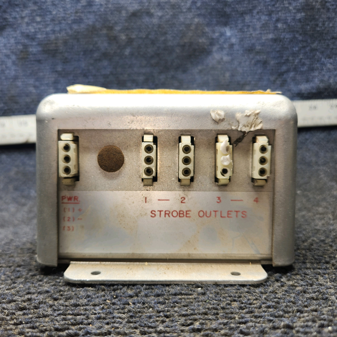 Used aircraft parts for sale, A413A,HDA-DF-28 Whelen A-413 Strobe Light Power Supply