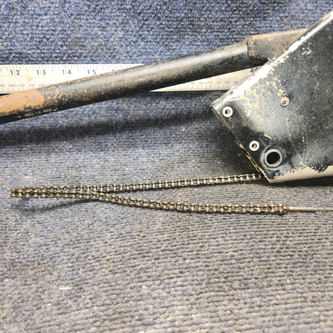 Used aircraft parts for sale, 169-524000-603 Beechcraft C23 SUNDOWNER Flap Control Assembly with Handle