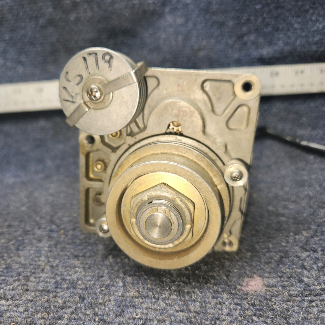 Used aircraft parts for sale, 065-0052-07 Cessna 172RG KAP 150  Trim  Servo (28 VOLTS)