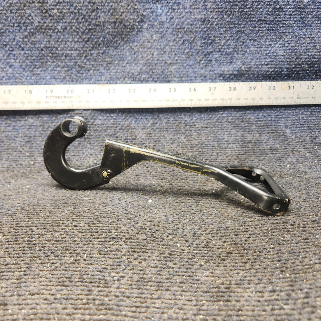 Used aircraft parts for sale, 2260122-1, 0411564-3 cessna 172N Link Assembly with Bellcrank