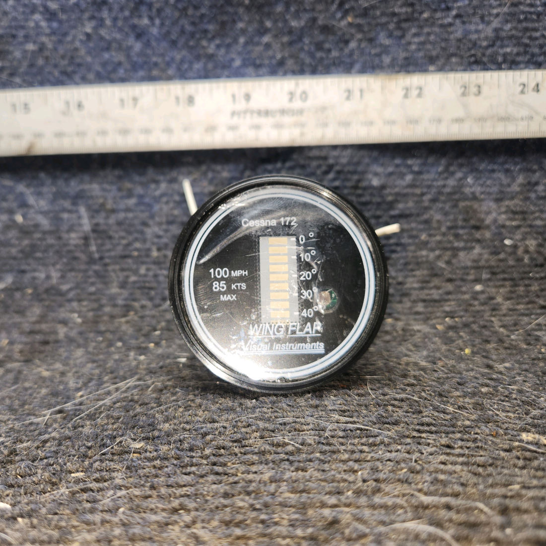 Used aircraft parts for sale, 6000-0900, 5000-0500 Visual Instruments cessna 172k Flap Position Indicator – Sender and Display