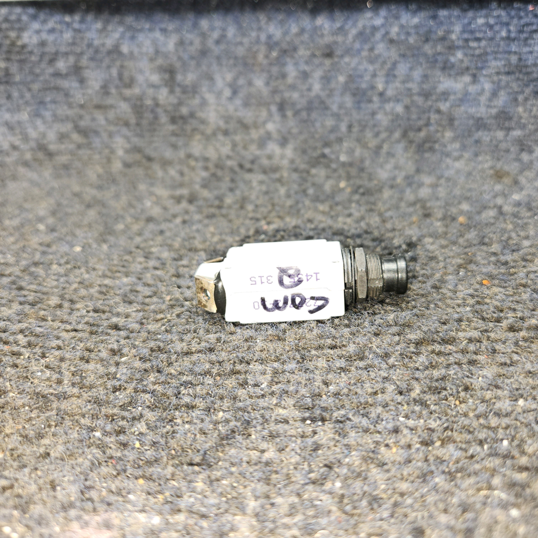 Used aircraft parts for sale, 7277-2-10 klixon 7274-2 PIPER PA-24-250 Circuit Breaker 10 AMP - Price per each