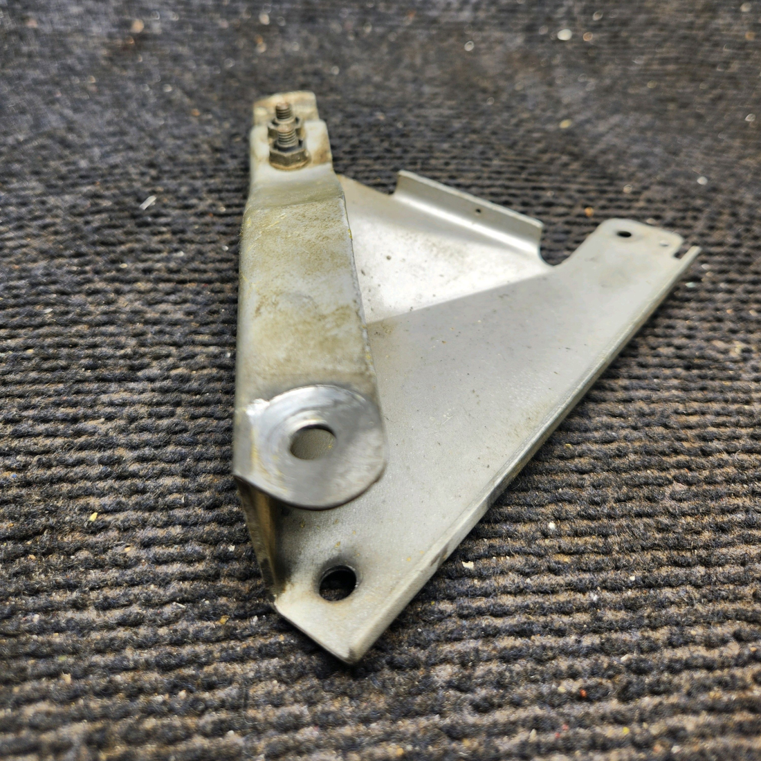 Used aircraft parts for sale, 35-815077-4 Beechcraft 35-33 Main Gear Uplock Bracket - LH