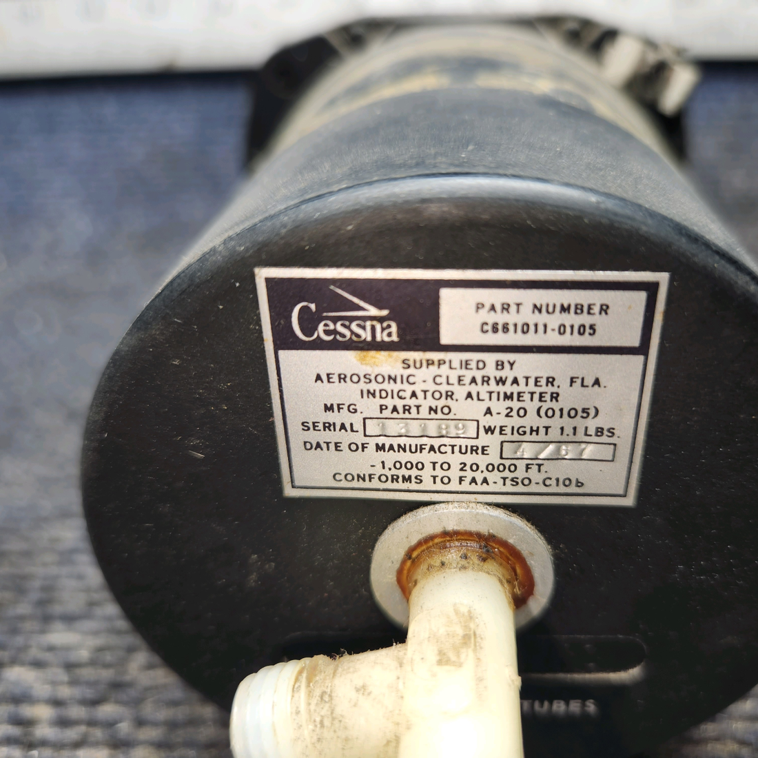 Used aircraft parts for sale, A-20(0105) cessna 150G Altimeter Indicator