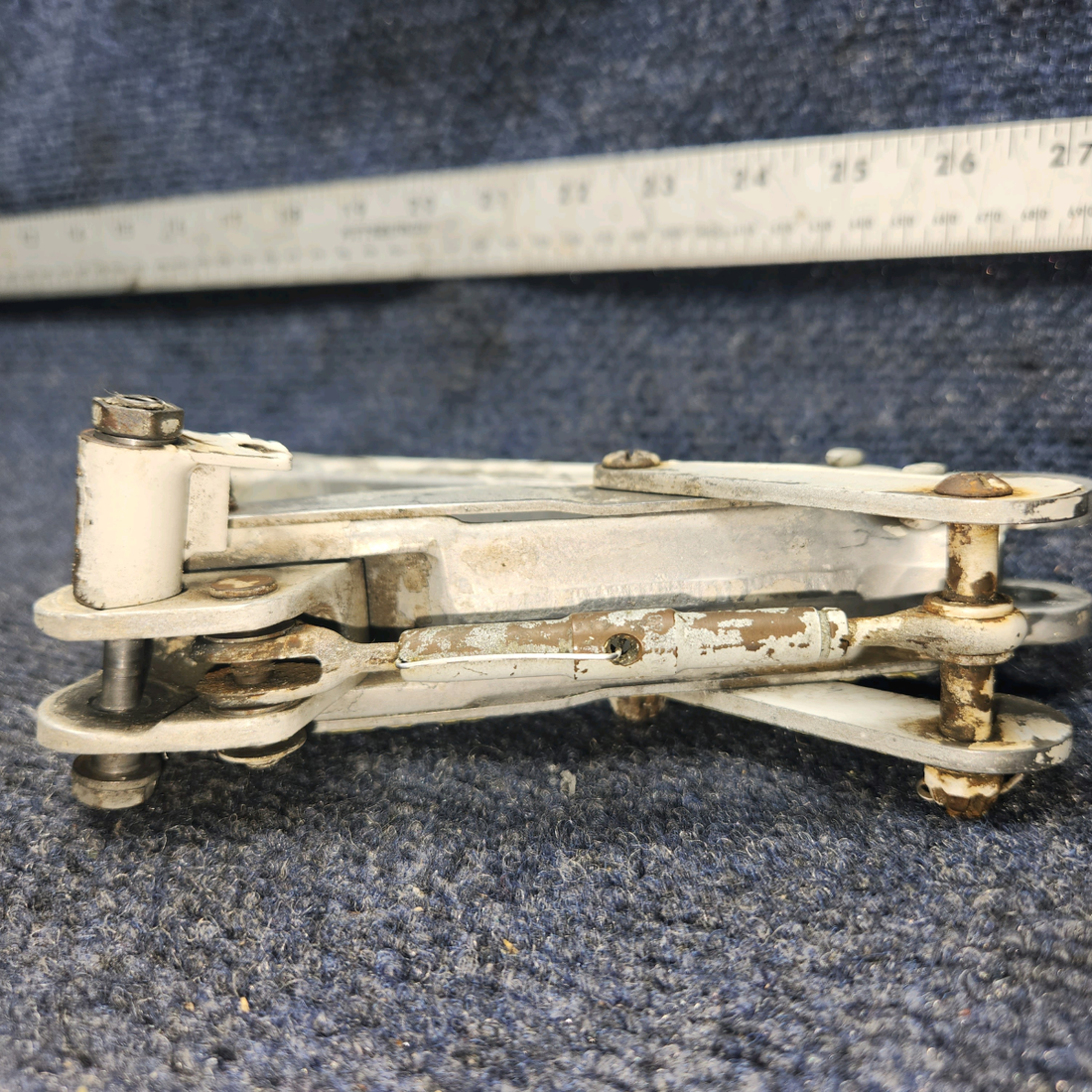 Used aircraft parts for sale, 67025-002 PIPER PA28RT-201 Main Gear Truss Link Assy w/Fitting