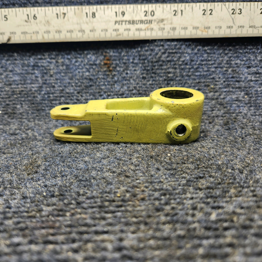 Used aircraft parts for sale, 35-825054-5 Beechcraft F33A NOSE GEAR STEERING TORQUE ARM ASSY