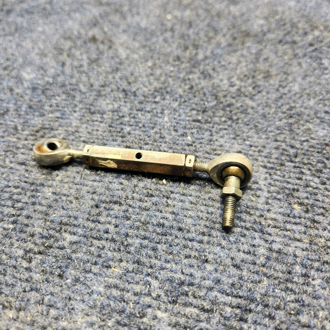 Used aircraft parts for sale, 2413101-1 CESSNA C172RG NOSE GEAR ROD