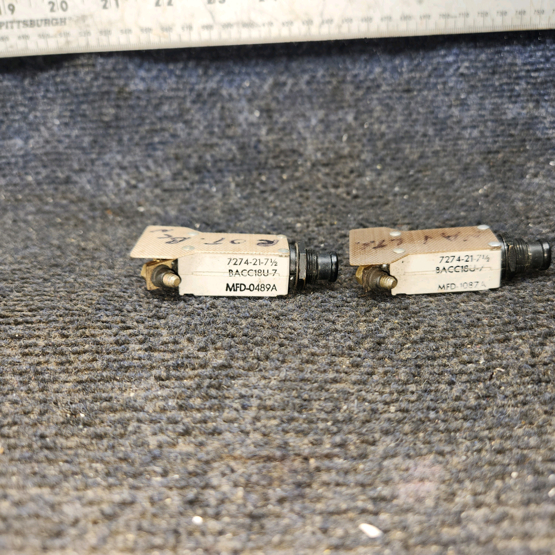 Used aircraft parts for sale, 7274-21-7.5 Klixon Cessna 172E Single phase circuit breaker - 7-1/2 amps