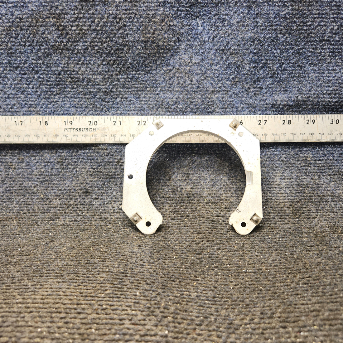 Used aircraft parts for sale, 0423542-6 cessna 150G Landing Light Bracket Assembly
