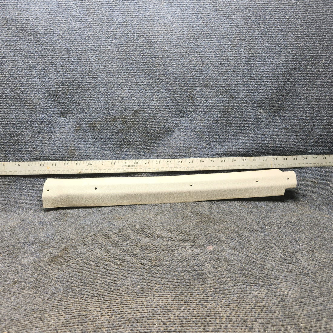 Used aircraft parts for sale, 2415014-3 Cessna 172RG COVER CENTER POST