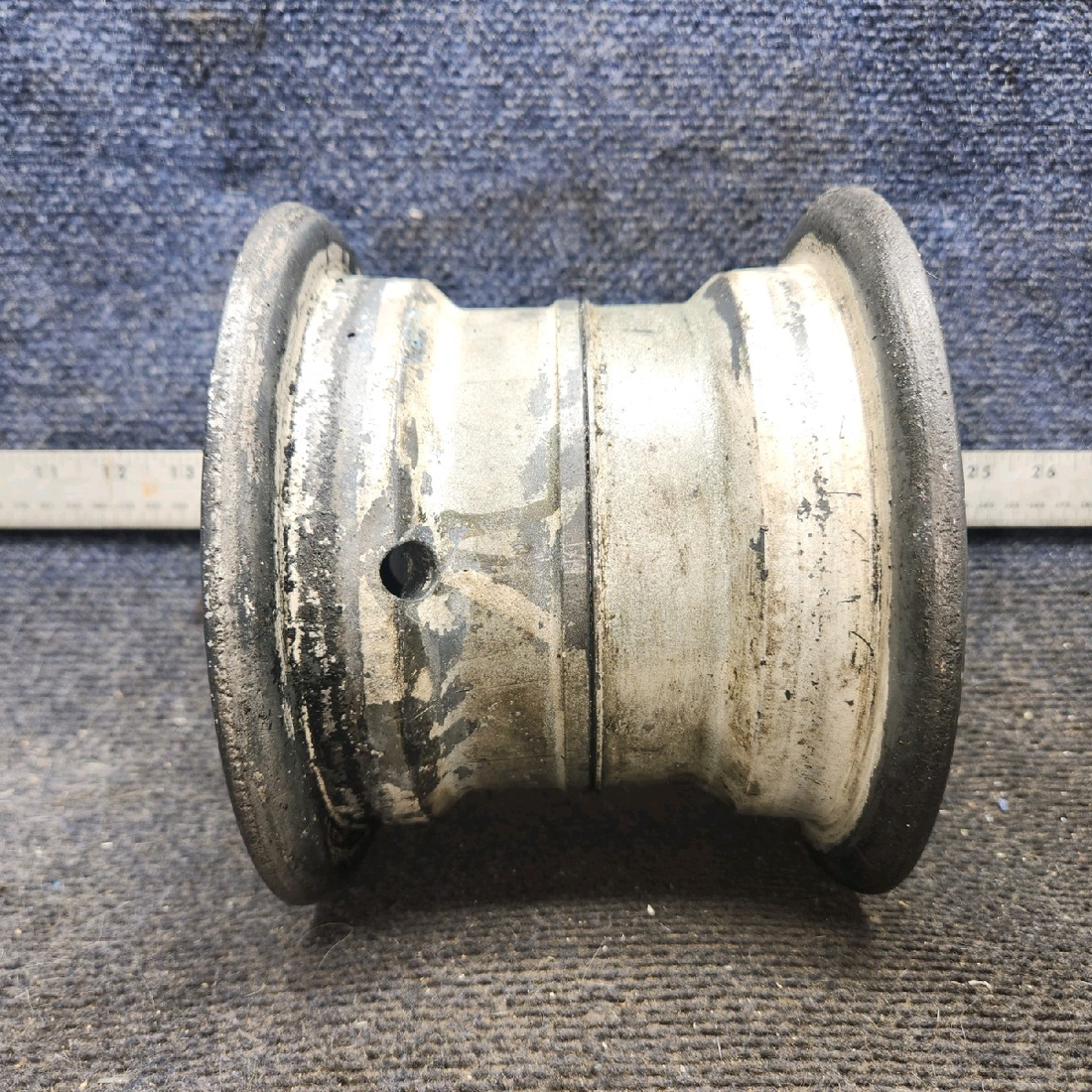 Used aircraft parts for sale, 551-764 piper PA-28-181 Main Wheel Assembly