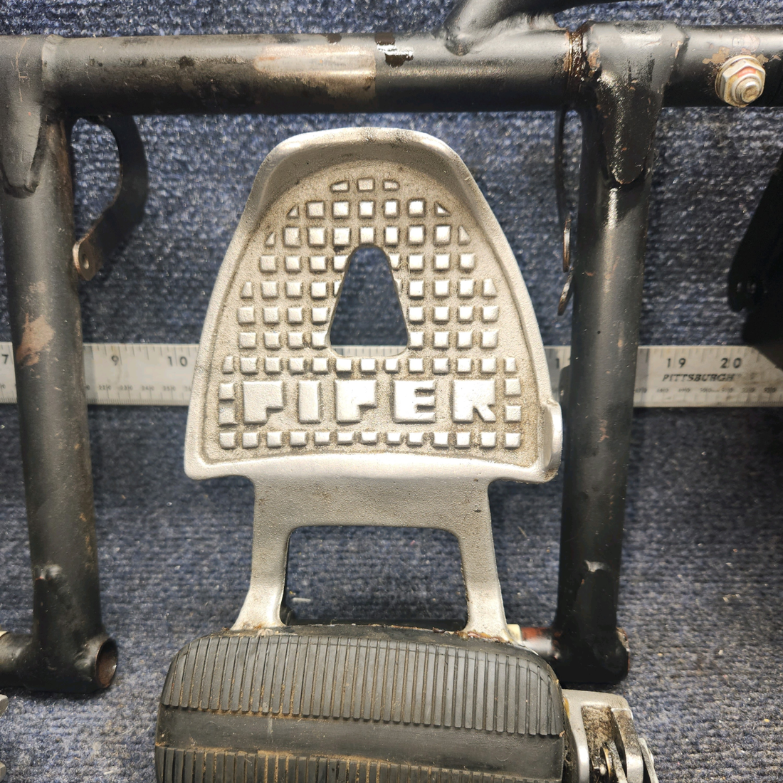 Used aircraft parts for sale, 63459-002 Piper PA28-140 Rudder Pedal Assy LH Brake Only