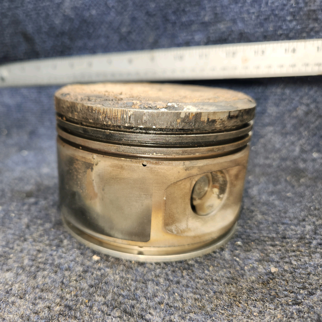Used aircraft parts for sale, SA10200-A1 Superior O-300 Cessna 172 Cylinder with Valves and Springs
