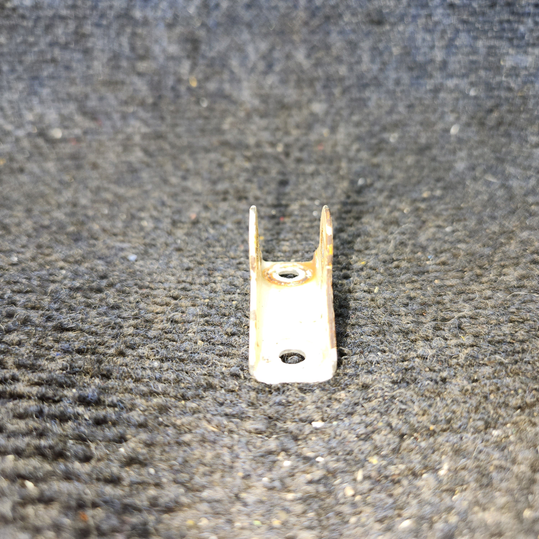 Used aircraft parts for sale, 35-650122-4 BEECHCRAFT F35 Elevator Hinge Bracket