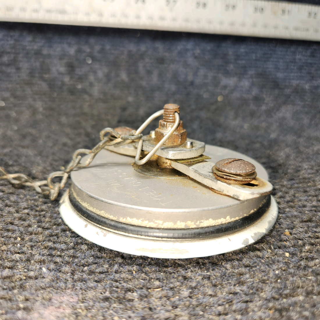 Used aircraft parts for sale, 416-25 Shaw Aero BEECHCRAFT F35 Fuel Cap And Chain Assy