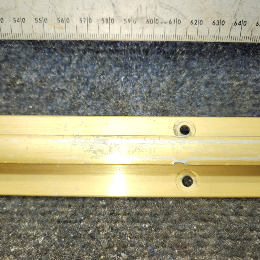 Used aircraft parts for sale, MC0411545-2 cessna 150G Inboard Seat Rail