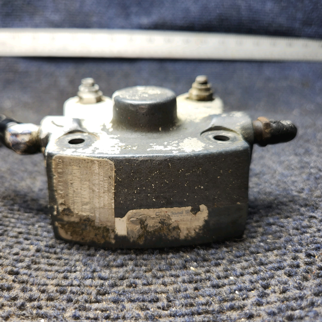 Used aircraft parts for sale, 30-63A Cleveland 30-63A Cessna 172F Brake Caliper Assembly