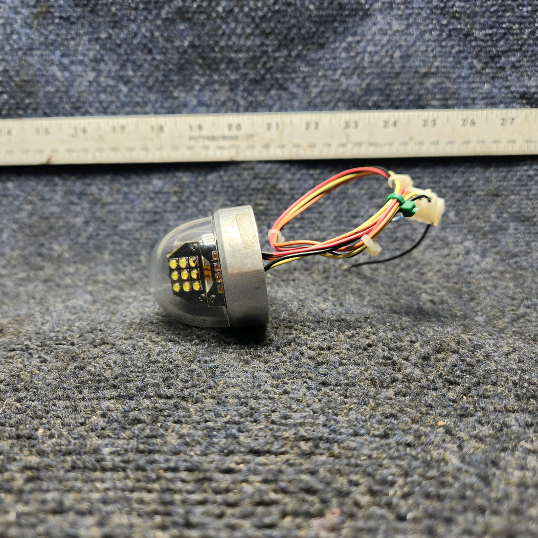 Used aircraft parts for sale, 01-0790725-02 WHELEN OR6501R PIPER PA-24-250 Rev. D Whelen OR6501R Wing Tip Position Light LH  (V: 14) "RED"