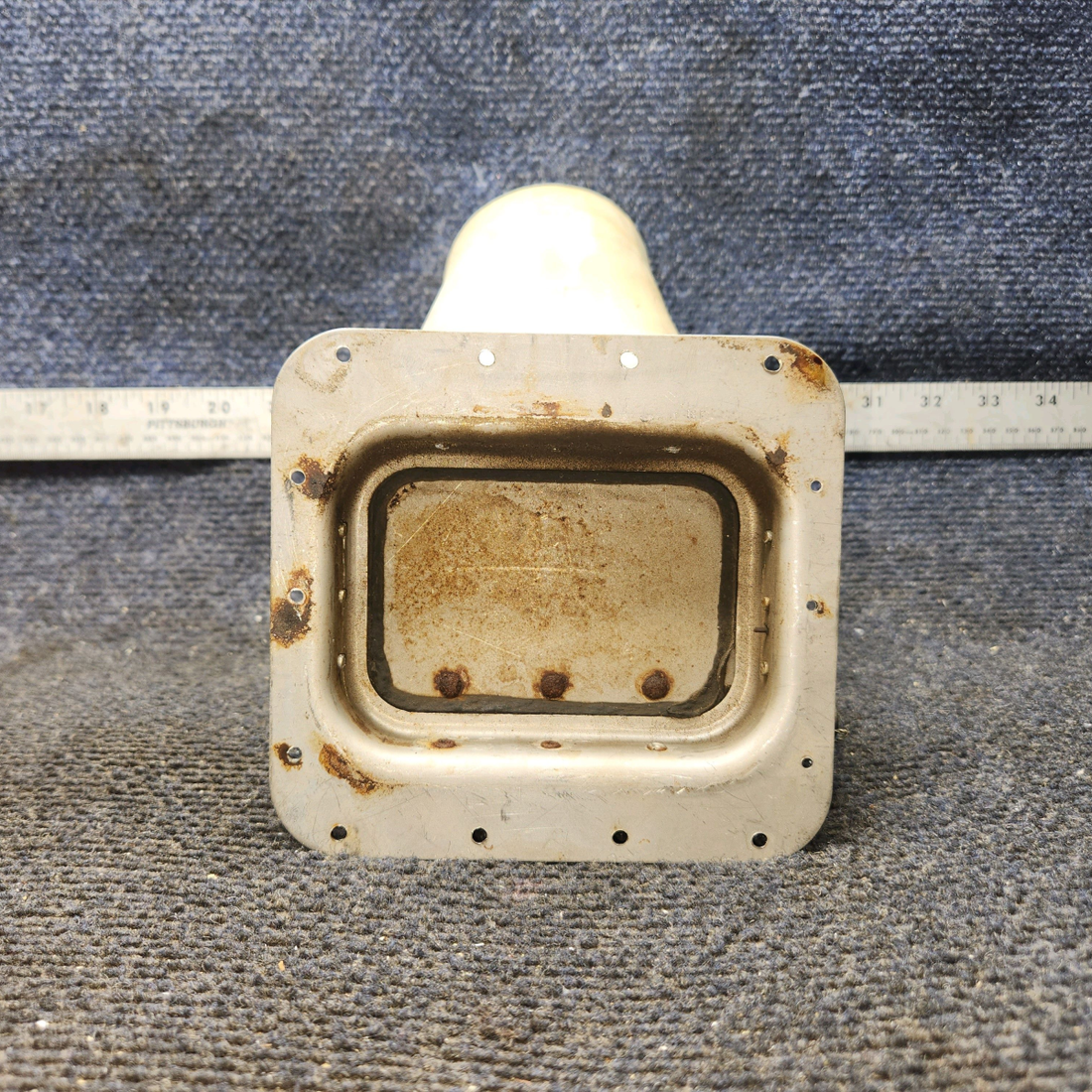 Used aircraft parts for sale, 0553001-1 Cessna 172F Warm Air Valve with Seat