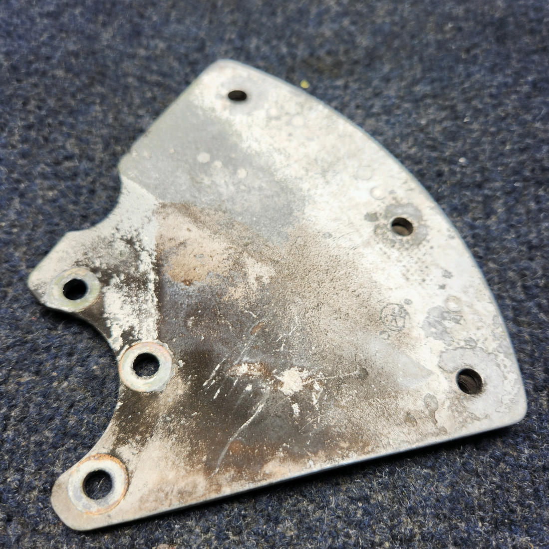 Used aircraft parts for sale, 63370-004 PIPER PA28-140 WHEEL FAIRING BRACKET ASSEMBLY RH