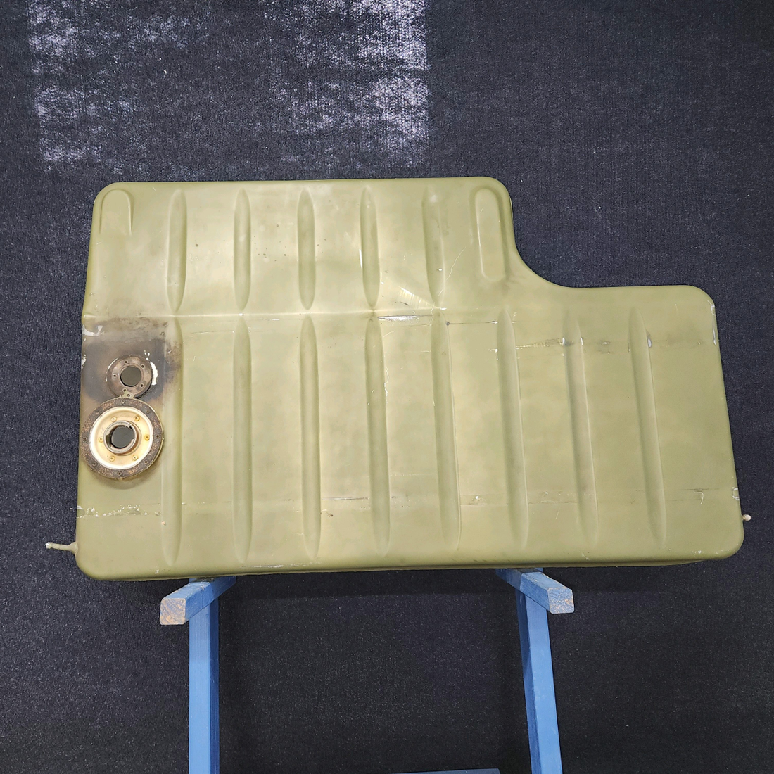 Used aircraft parts for sale, 0592300-2 Cessna C175 Fuel Tank Assy - LH