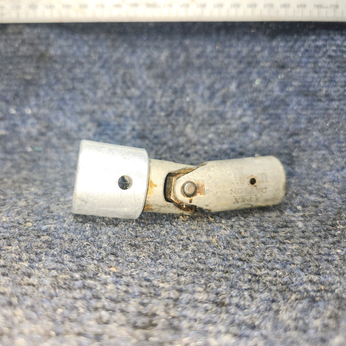 Used aircraft parts for sale, 62834-002 Piper PA28RT-200 Universal Joint  for Control Column - Price per unit