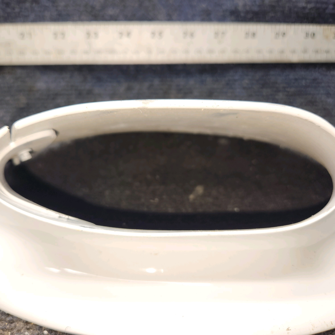 Used aircraft parts for sale, K0522150-4 K2U Cessna 172 E Split Strut Fairing – Lower, RH