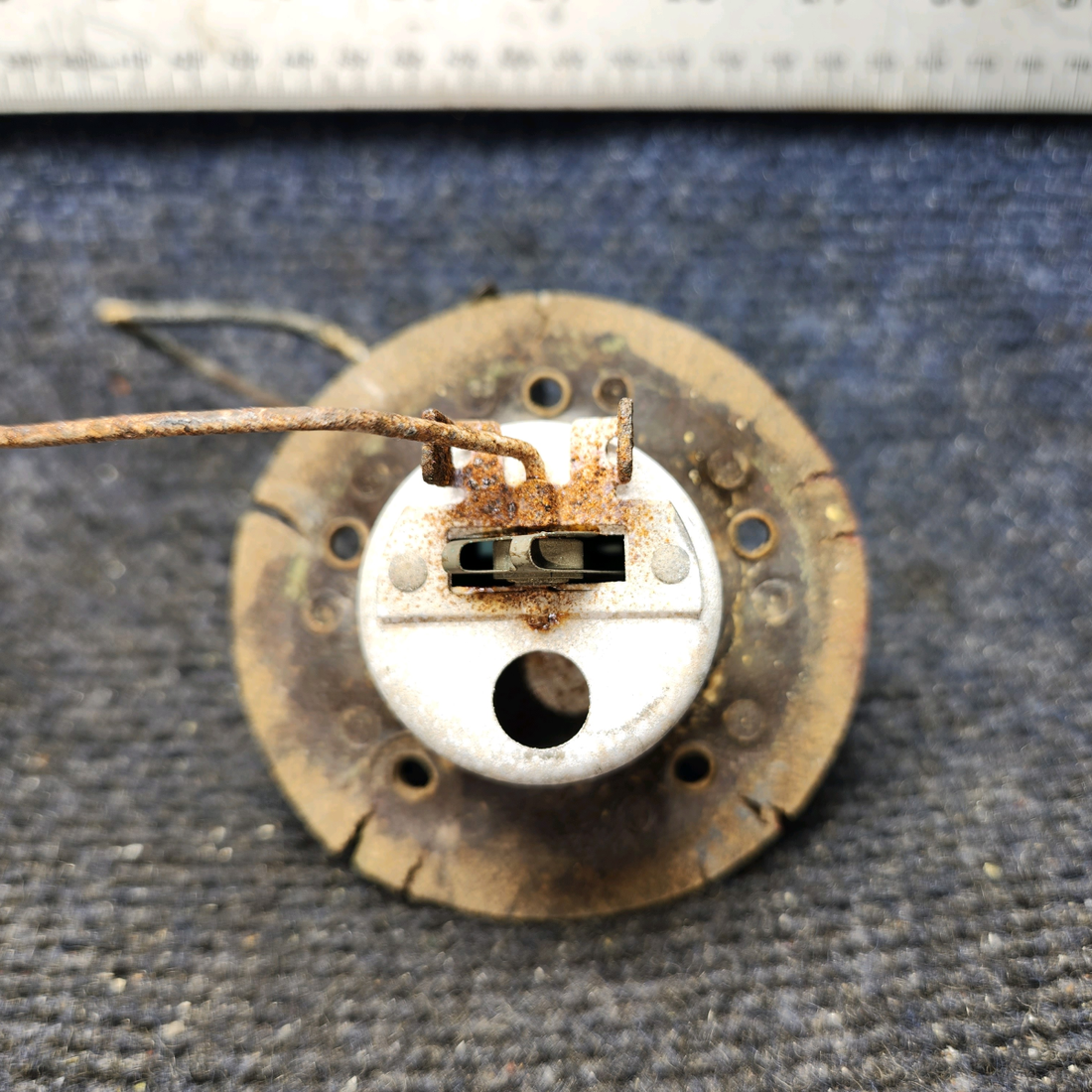 Used aircraft parts for sale, 0523557-1 Cessna 172 Fuel Gauge Transmitter (Core)