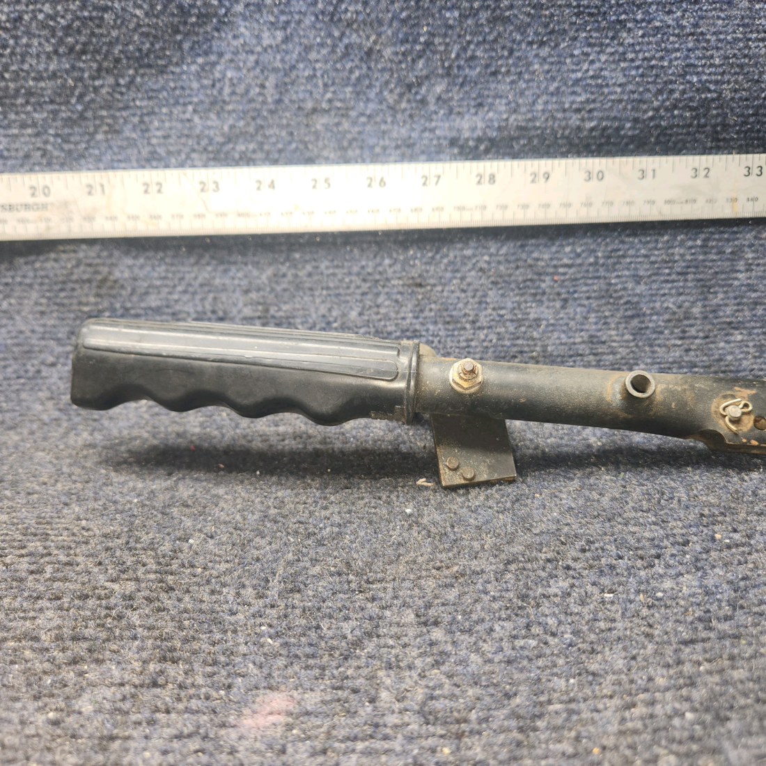 Used aircraft parts for sale, 63353-000 PIPER PA28-140 Actuator Assy Brake Cylinder/ Handele