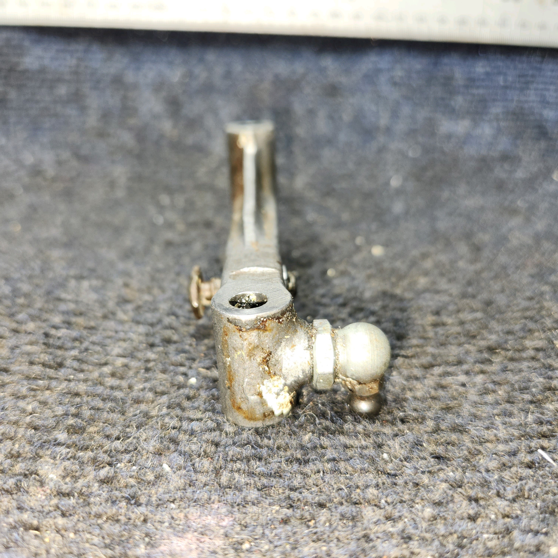 Used aircraft parts for sale, 35-825173 BEECHCRAFT F35 Nose Wheel Steering Link Assy